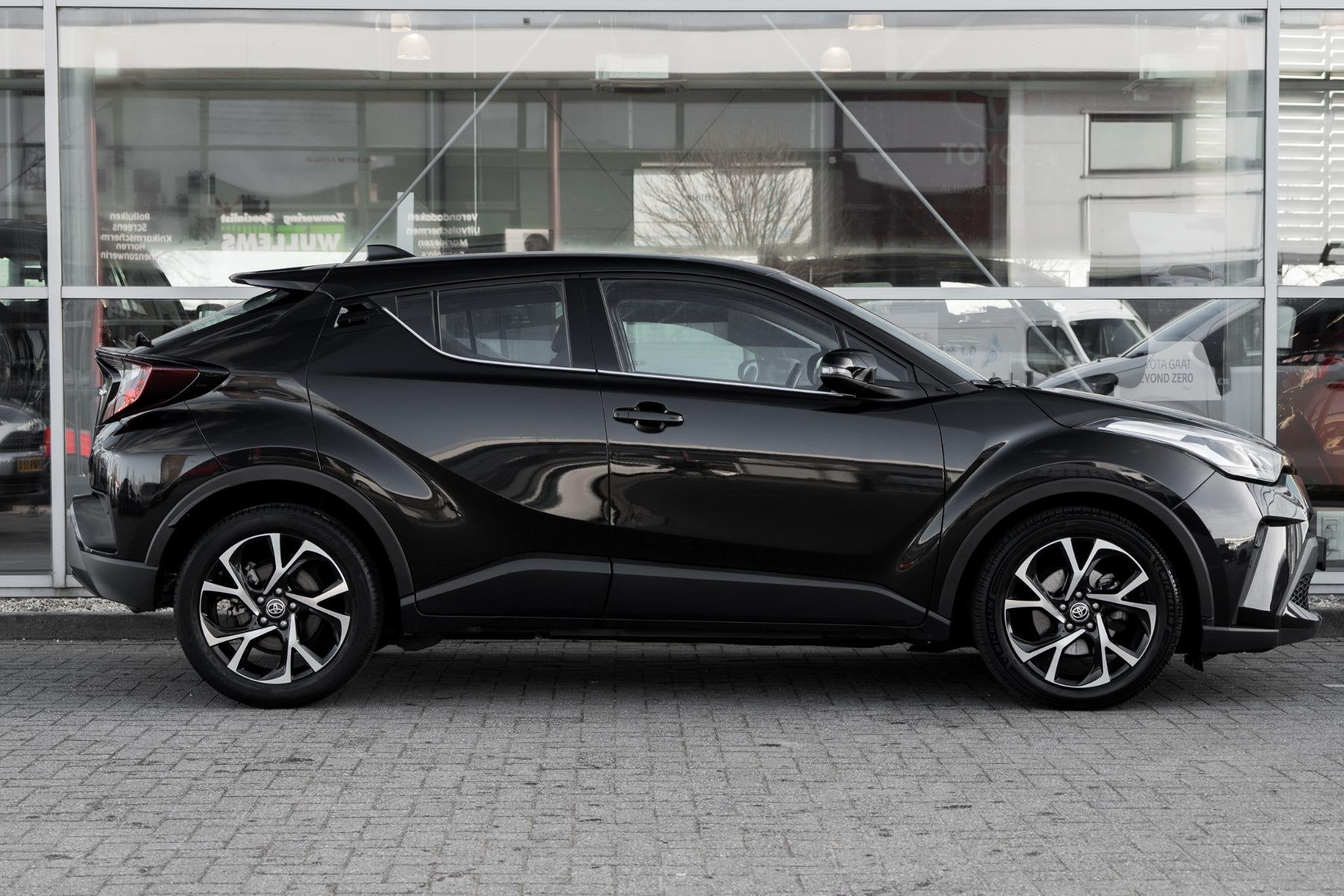 Toyota C-HR 1.8 Hybrid Dynamic, Stof, Euro 6, 4 cilinders, Origineel Nederlands