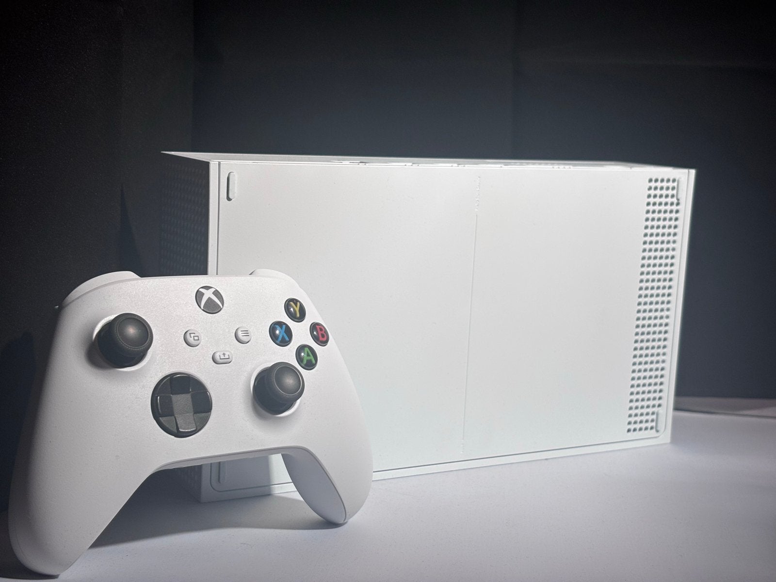 Foto 3 van Xbox series s nagenoeg ongebruikt