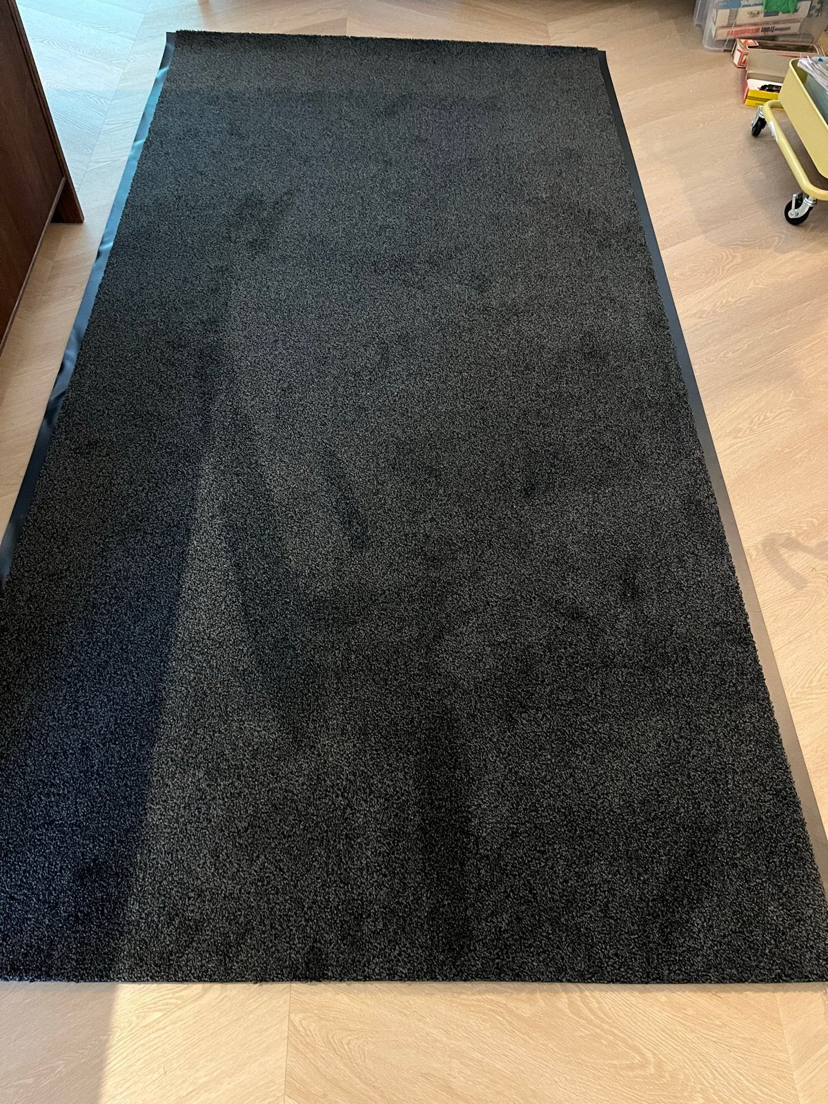 Nieuwe  droog- en schoonloopmat van Hubo., Zwart, 200 cm of meer, Zo goed als nieuw, Rechthoekig