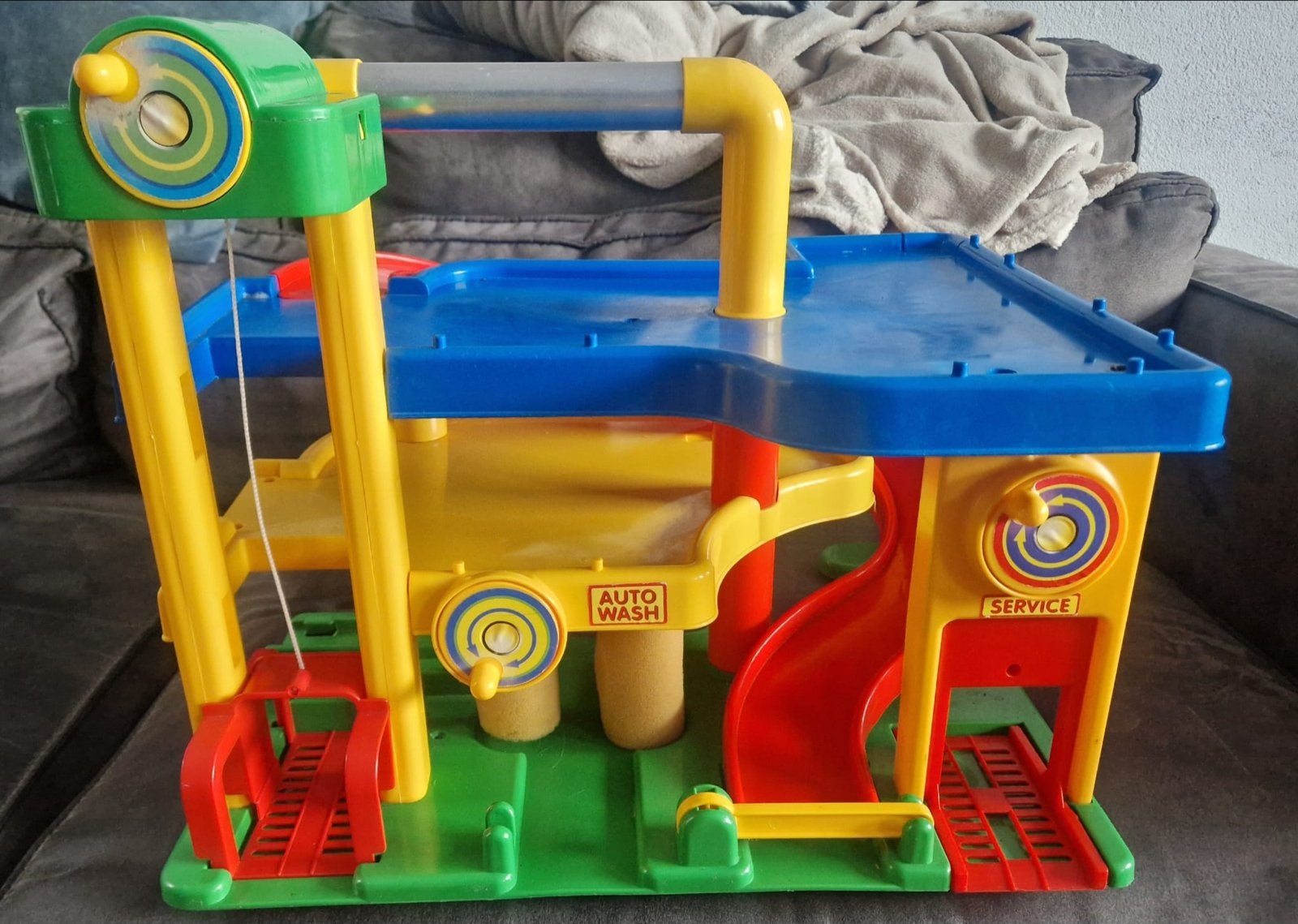 Warder Quality Toys Garage met geluid, Kinderen en Baby's, Ophalen of Verzenden, Gebruikt, Jongen of Meisje