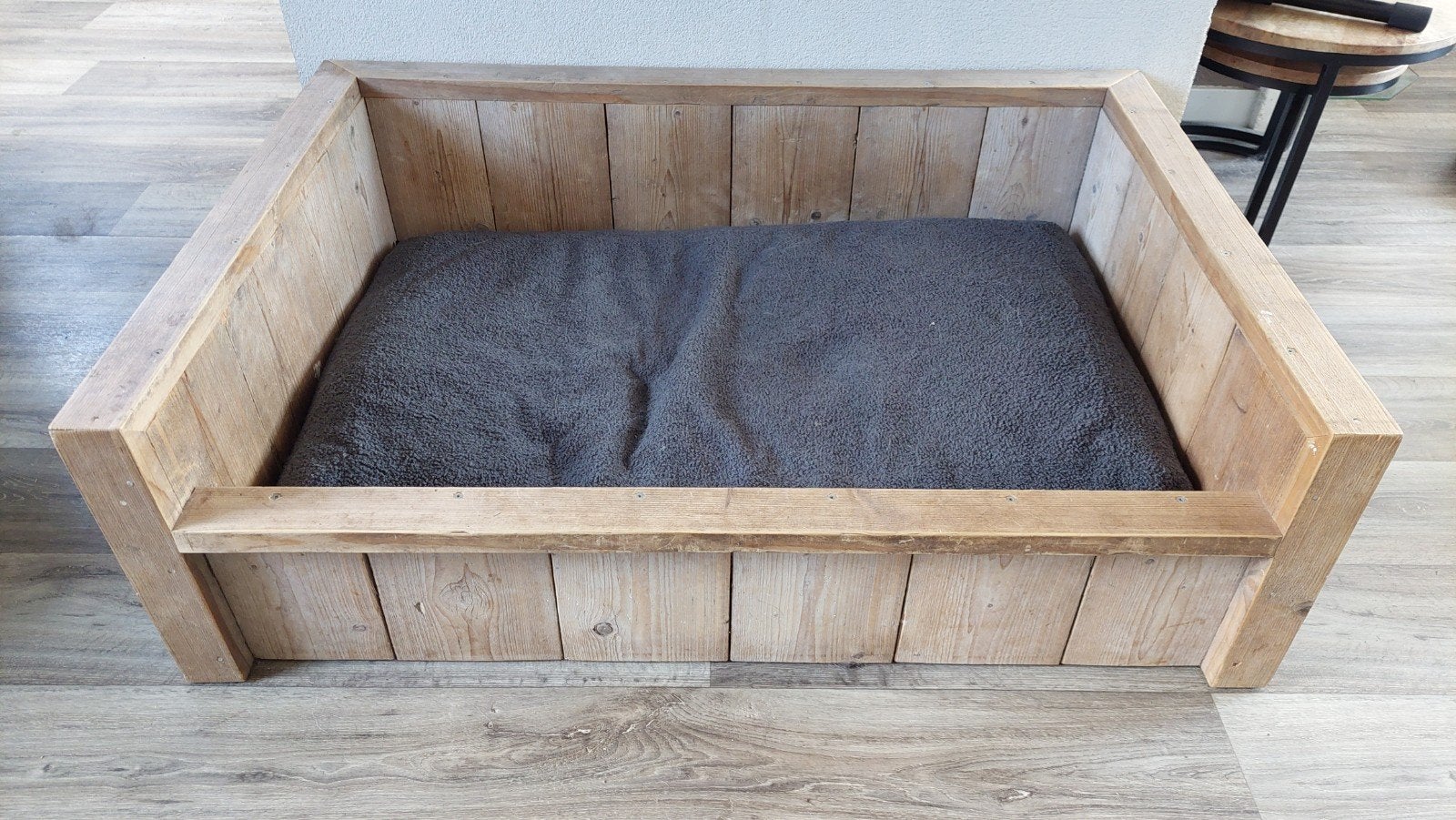 Steigerhouten hondenmand, Dieren en Toebehoren, Ophalen, Overige
