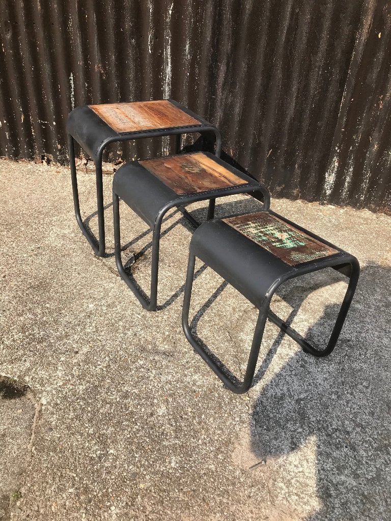 Retro industrieel kruk bijzettafel scrapwood boothout India, Verburgt Vintage, Nieuw, Ophalen of Verzenden, https://verburgtvintage.nl/#contact