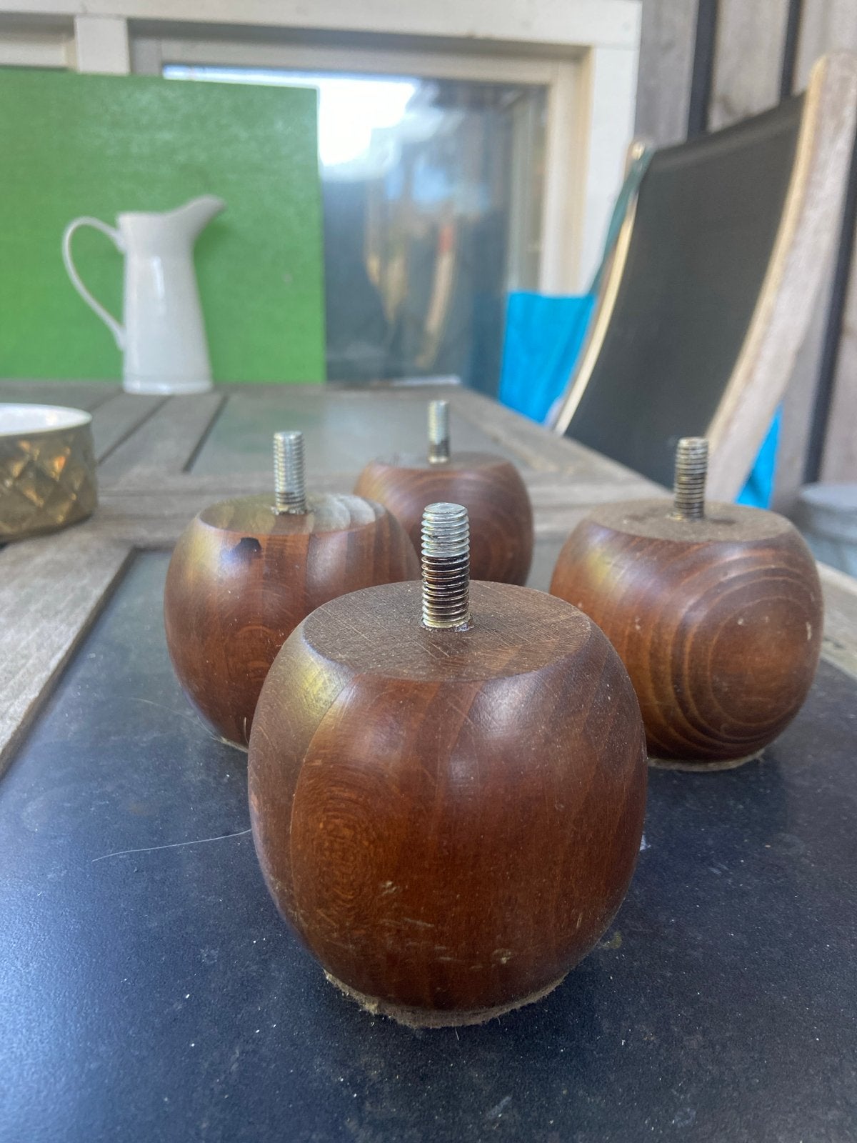Bankpoten / kastpoten 4 stuks, 7cm hoog - 2 sets, Ophalen of Verzenden, Gebruikt