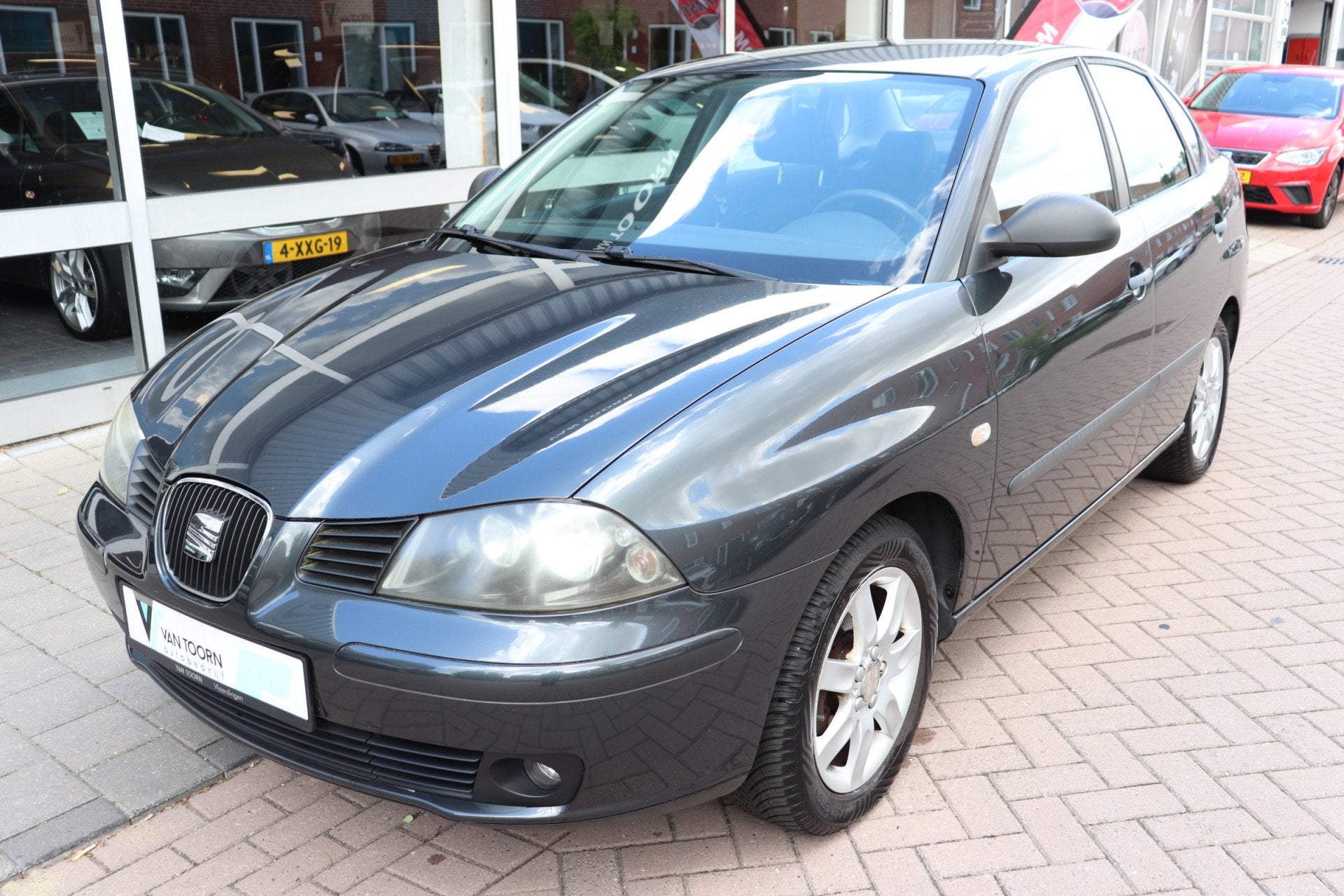 SEAT Cordoba 1.4-16V Last Edition Nette auto, ruime kofferba, Auto's, Seat, Voorwielaandrijving, Zwart, 4 cilinders, Origineel Nederlands