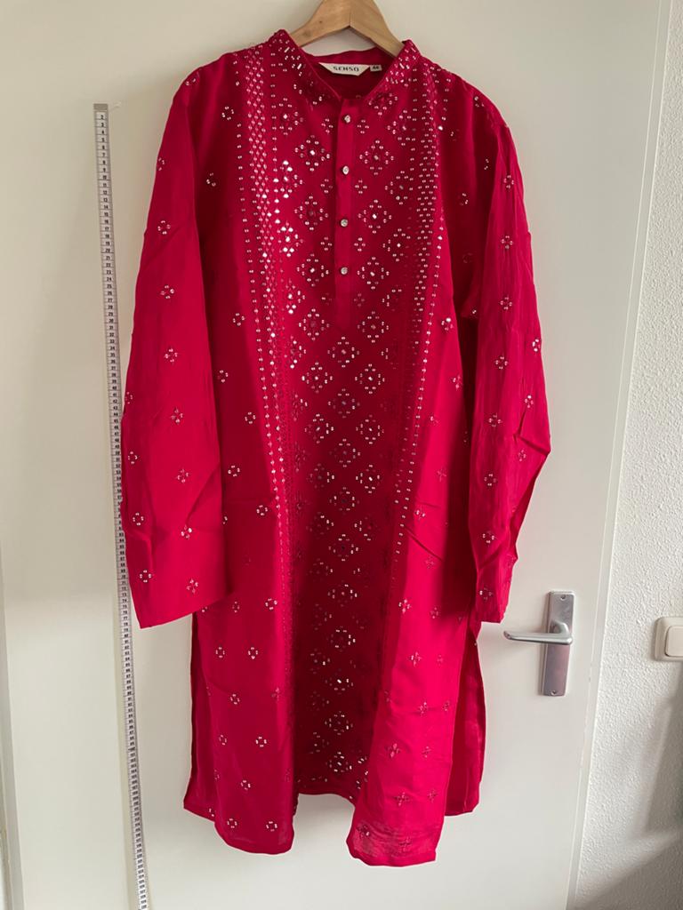 Fuchsia Kurta met zilveren borduursels en witte broek mt 46, Ophalen, Zo goed als nieuw, Maat 46 (S) of kleiner
