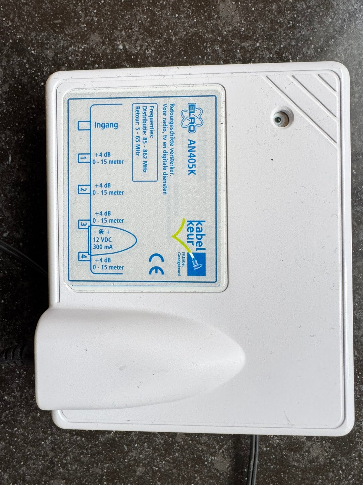 Elro AN405K Retour geschikte coax versterker, Audio, Tv en Foto, Televisie-accessoires, Ophalen of Verzenden, Zo goed als nieuw