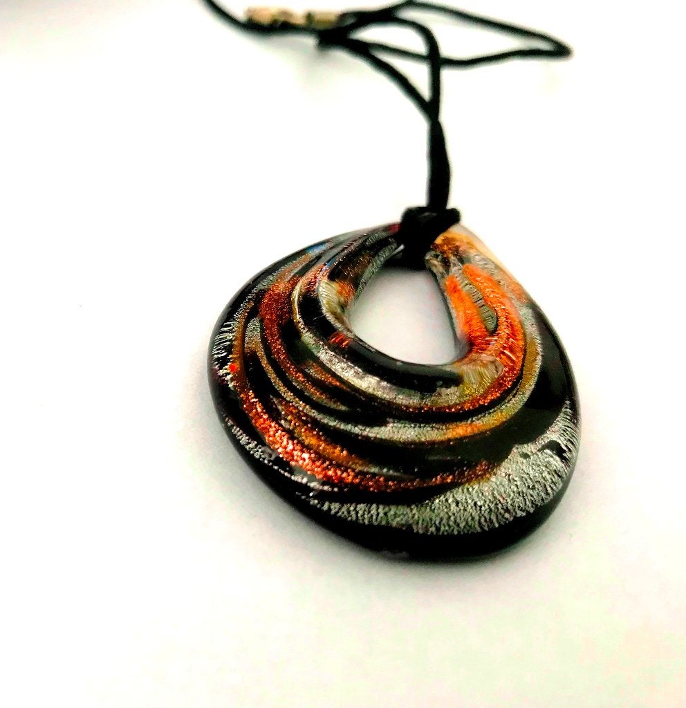 Prachtige Millefiori murano ketting hanger aan koord, Sieraden, Tassen en Uiterlijk, Verzenden, Zo goed als nieuw, Glas of Kristal
