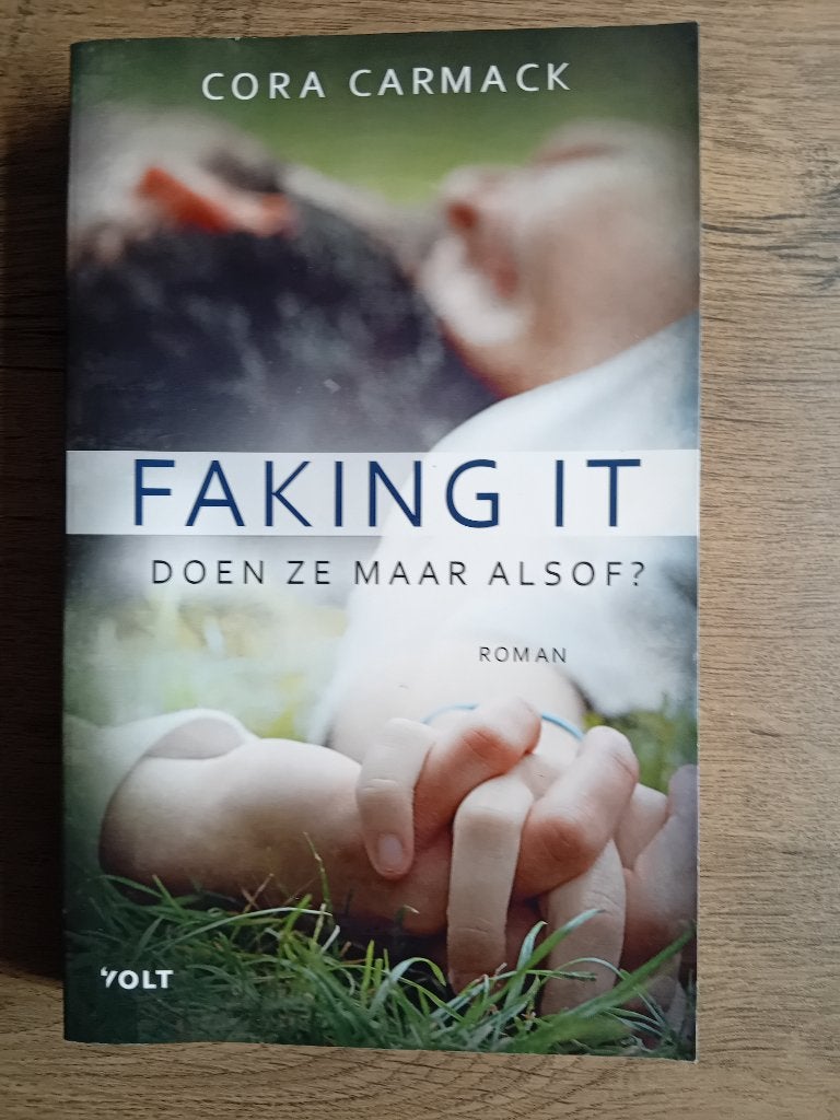 Cora Carmack, Ophalen of Verzenden, Zo goed als nieuw, Amerika