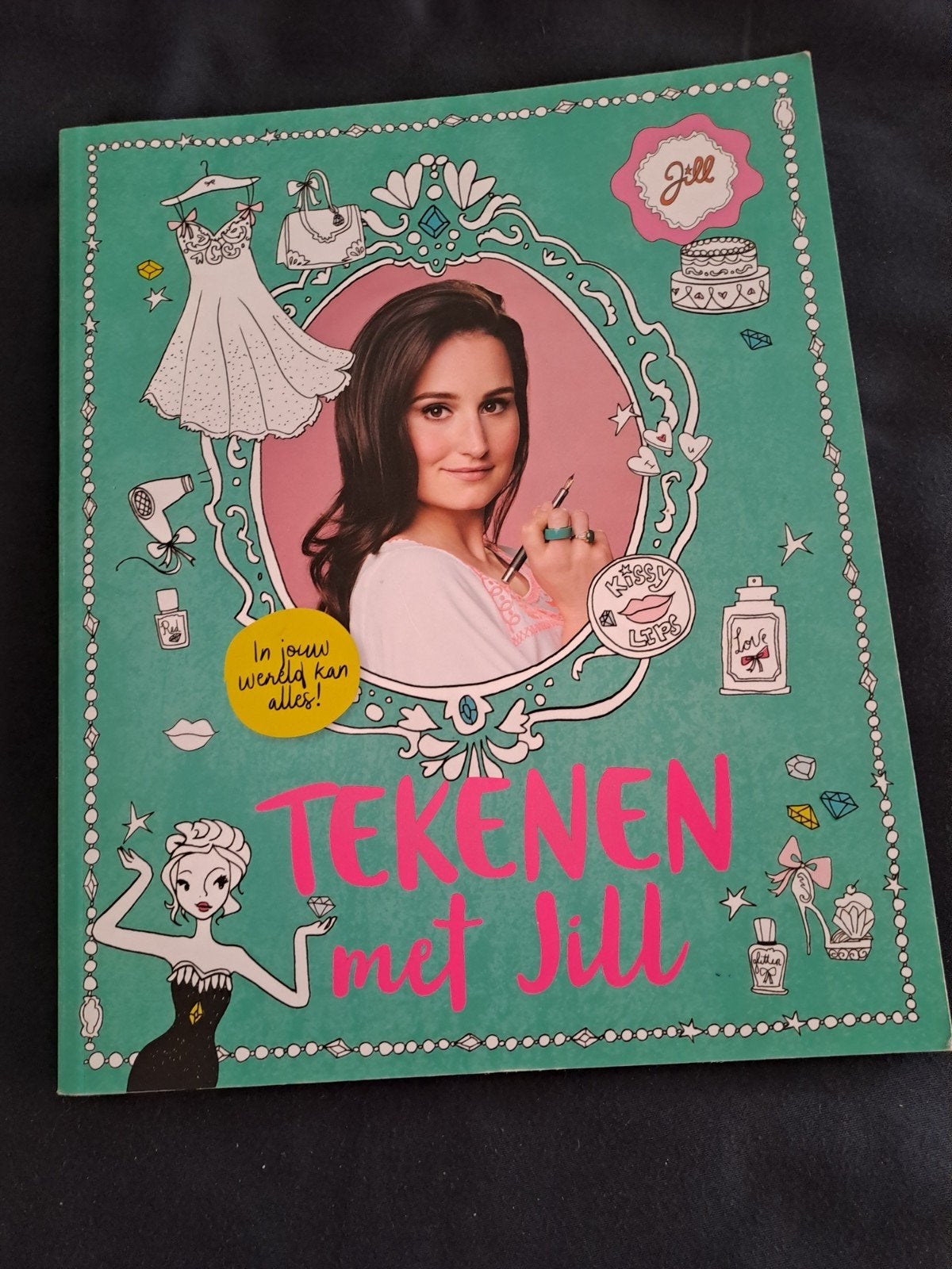 Tekenen met Jill, Hobby en Vrije tijd, Tekenen, Ophalen of Verzenden, Zo goed als nieuw, Boek of Gids