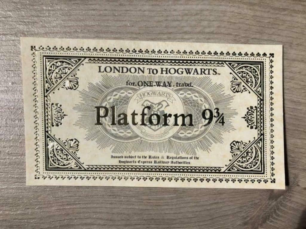 Harry Potter Platform 9¾ treinticket decoratie boekenlegger, Verzamelen, Harry Potter, Ophalen of Verzenden, Nieuw, Replica