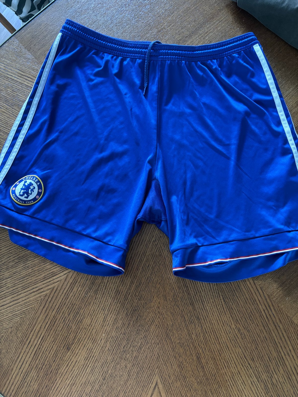 Chelsea voetbalbroekje - Maat L, Maat 52/54 (L), Blauw, Ophalen of Verzenden, Voetbal