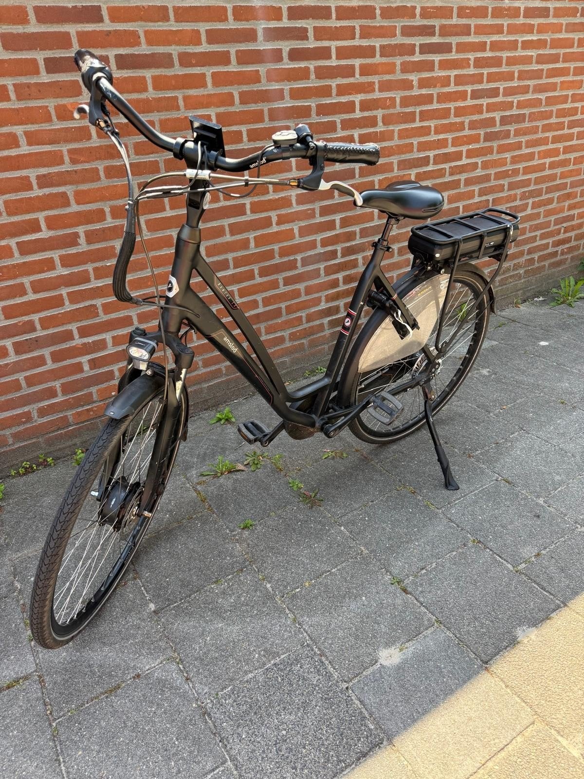 Amslod newton lx 28 inch elektrische damesfiets, Fietsen en Brommers, Elektrische fietsen, 51 tot 55 cm, Ophalen, Zo goed als nieuw