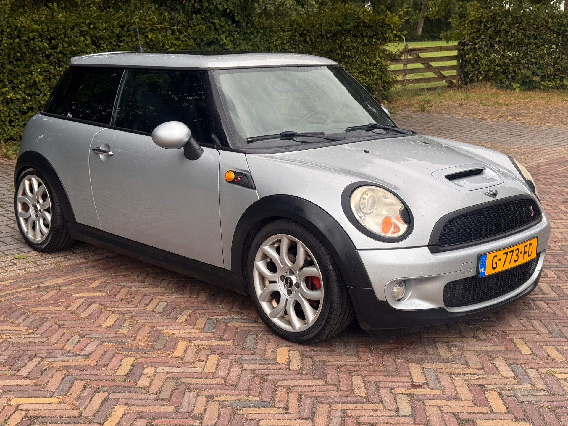Mini 3-Deurs 1.6 Cooper S uit 2007, Auto's, Voorwielaandrijving, Gebruikt, Zwart, 4 cilinders