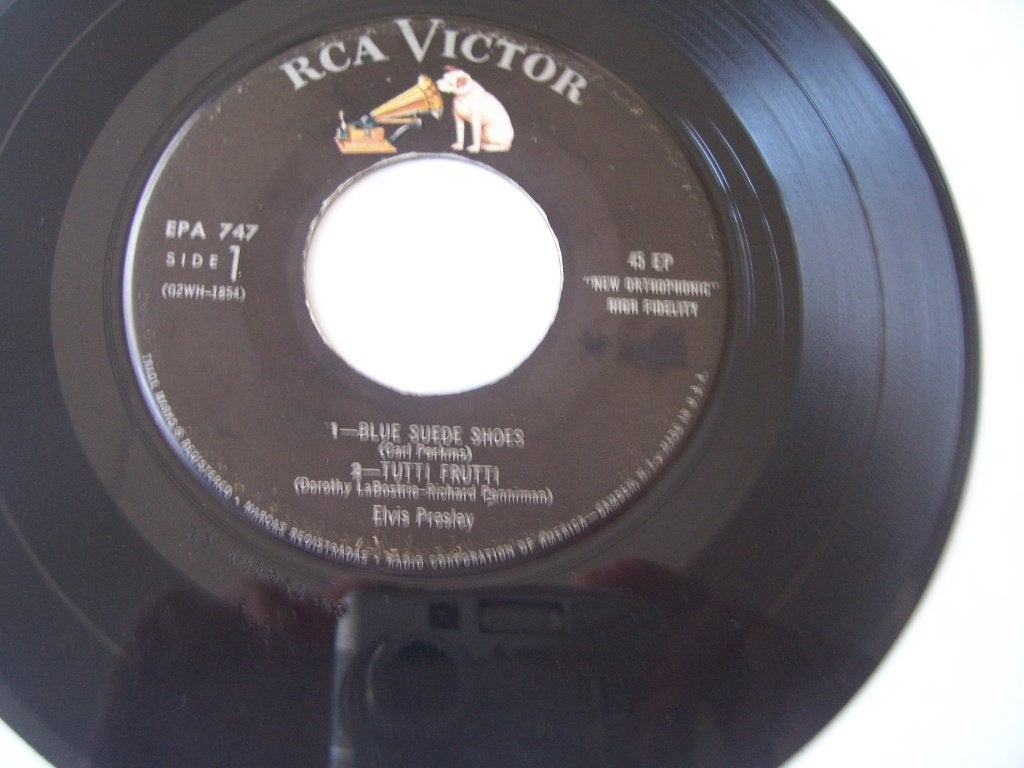 Elvis Presley / RCA EPA 747 / Blue suede shoes, Cd's en Dvd's, Gebruikt, Verzenden, Overige genres, 7 inch