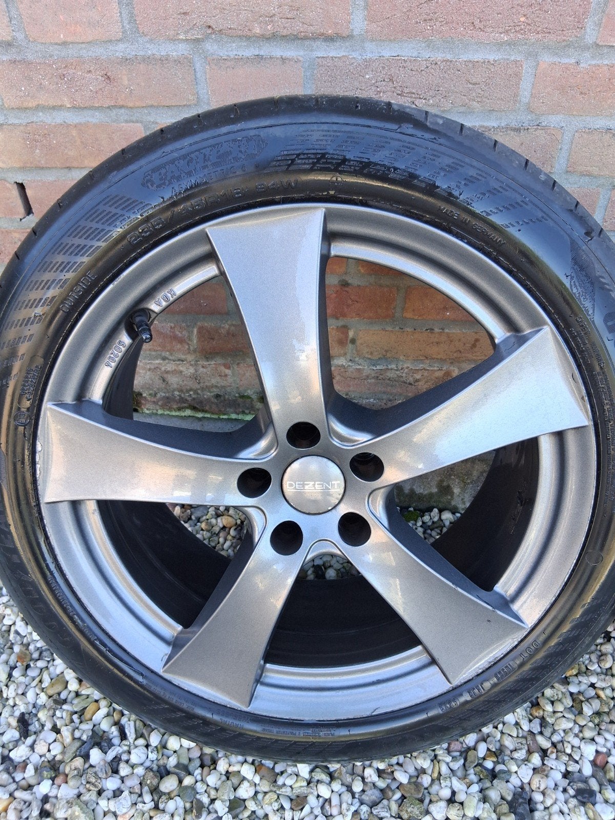 5x108 18inch Dezent velgen met Goodyear zomerbanden 235/45R1, Ophalen, 18 inch, 235 mm, Zomerbanden