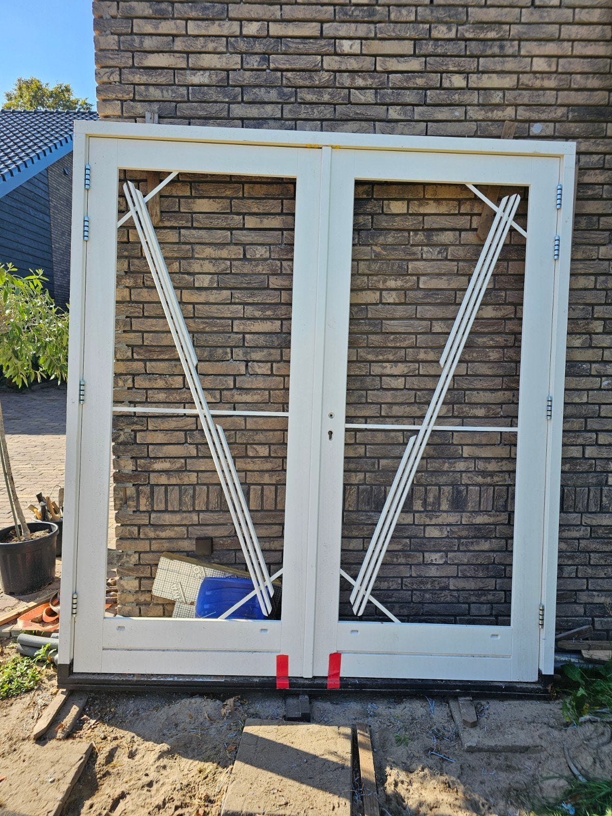 Hardhouten kozijn met dubbelle tuindeuren, Doe-het-zelf en Verbouw, Ophalen, Deurkozijn, Nieuw, 150 tot 225 cm
