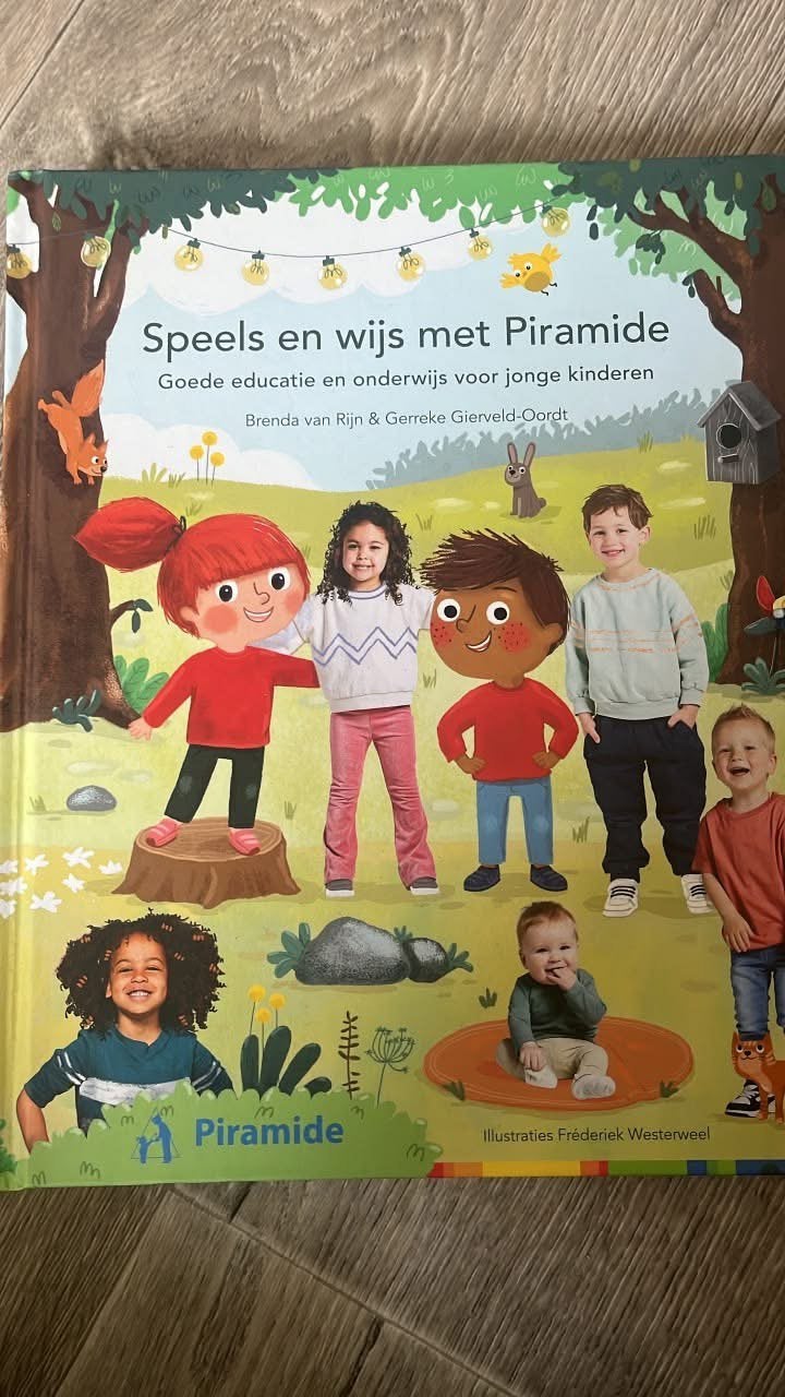 boek voor de opleiding pedagogisch medewerker niveau 3, Boeken, Schoolboeken, Ophalen, Nieuw, Overige niveaus, Overige vakken