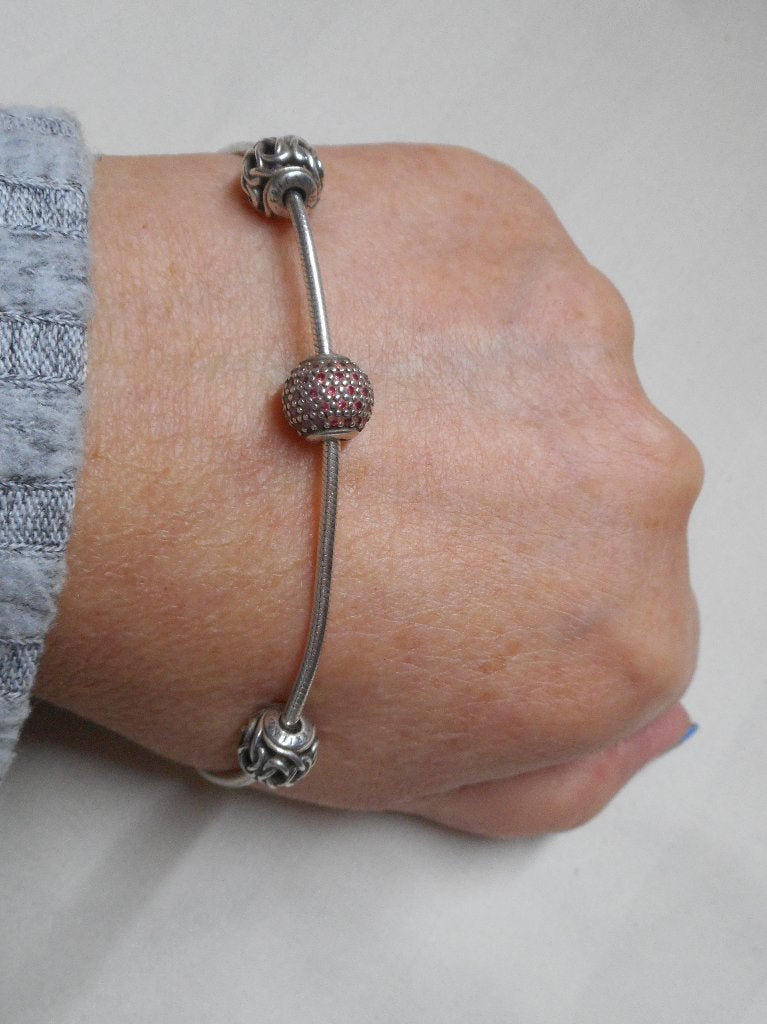 Zilveren Pandora armband met 5 bedel stoppers nr.1549, Sieraden, Tassen en Uiterlijk, Armbanden, Verzenden, Zo goed als nieuw
