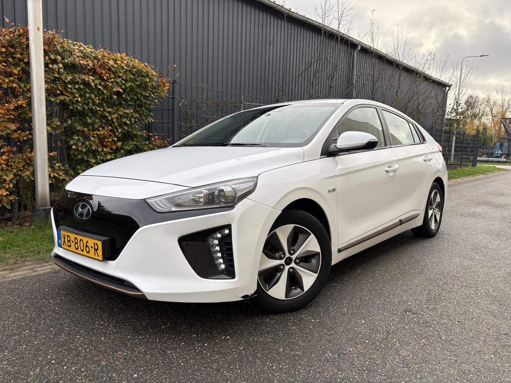 Hyundai IONIQ Comfort EV / AUTOMAAT / NAVI / INFINITY / CRUI, Adaptive Cruise Control, Gebruikt, Wit, Origineel Nederlands