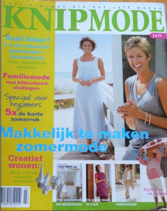 4 x KNIPMODE allemaal juli-nummers 1999, 2000, 2002 en 2003, Overige typen, Verzenden, Vrouw, Zo goed als nieuw