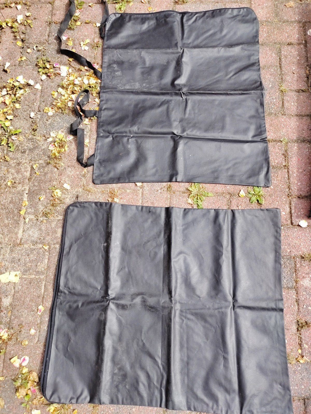 2 hoezen voor Nissan 100nx targa dakramen, Ophalen of Verzenden, Gebruikt, Nissan