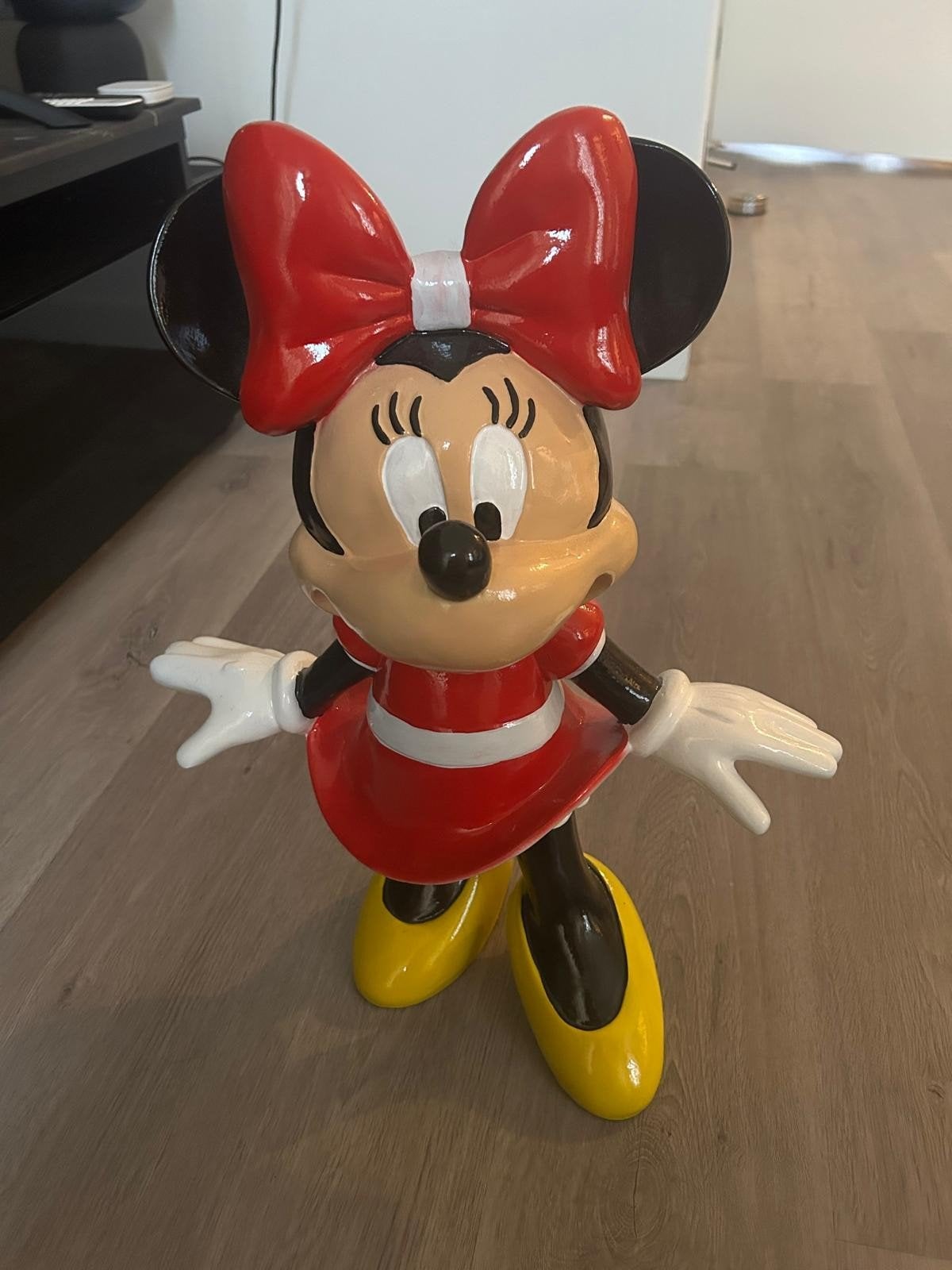 Minnie Mouse Beeld - 50 cm hoog Mickey Mouse, Ophalen, Zo goed als nieuw