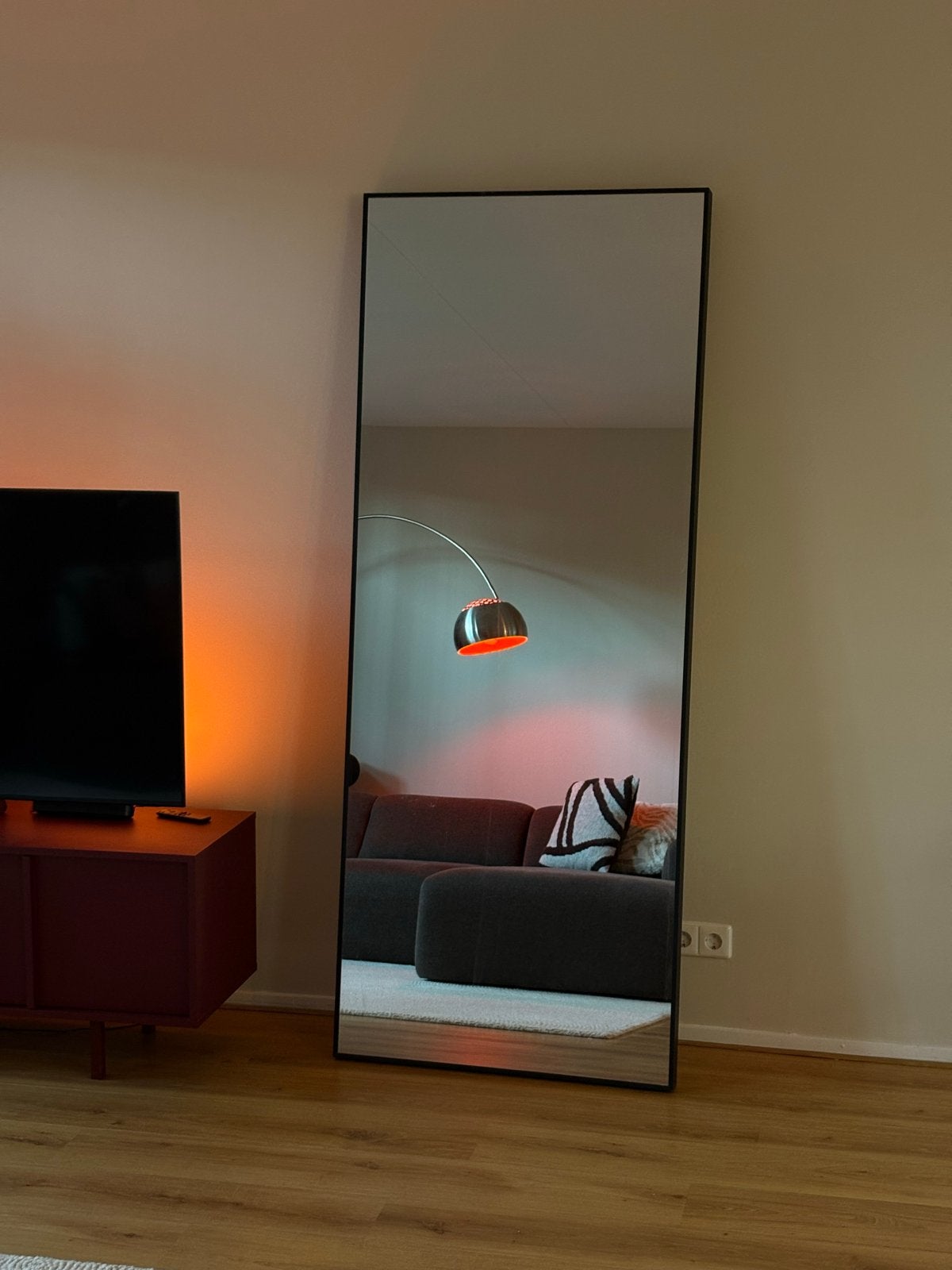 IKEA Hovet - Grote spiegel incl muurbeugel, Ophalen, Zo goed als nieuw, 75 tot 100 cm, 150 tot 200 cm