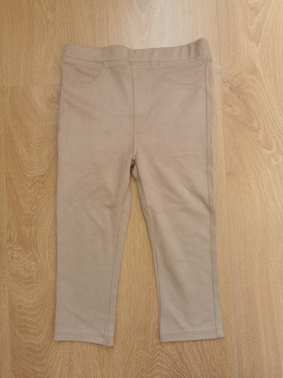 Nieuw River Island legging velvet maat 110, Kinderen en Baby's, Kinderkleding | Maat 110, Ophalen of Verzenden, Nieuw, Meisje