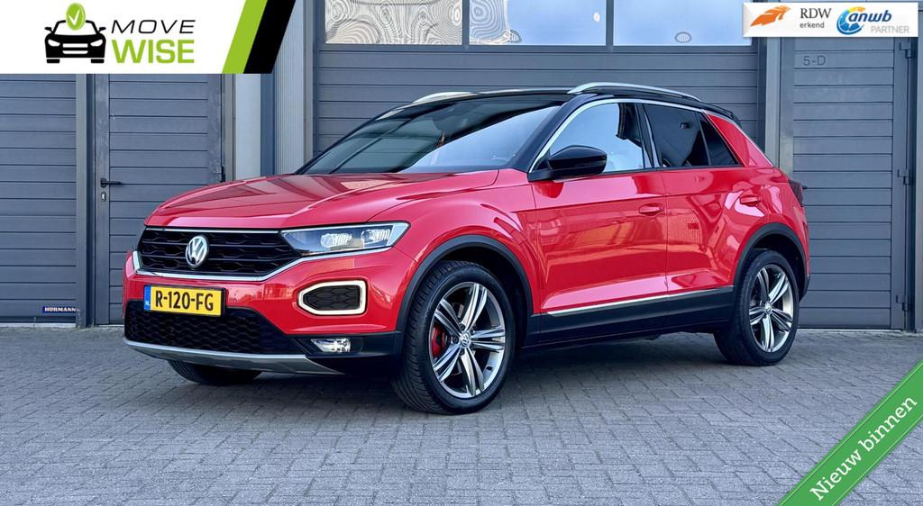 Volkswagen T-Roc 1.5 TSI 4 Cil 150pk Sport Business R | Auto, Stof, 4 cilinders, 150 pk, Bedrijf