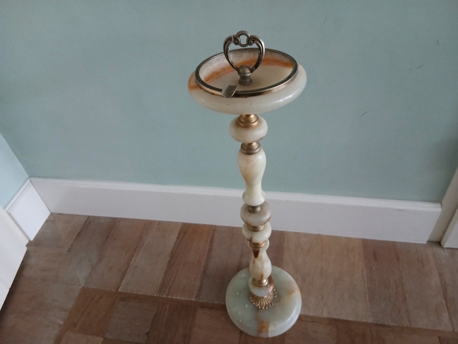 Vintage Marmeren Staande Asbak / bakje, Elegant en Tijdloos, Ophalen