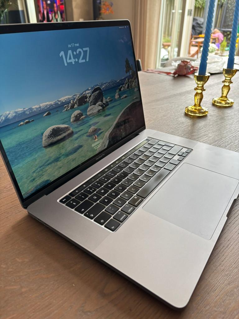 MacBook Pro 16-inch 2019 | i7, 16G,500G,Spacegrijs,A2141, Computers en Software, Apple Macbooks, 2 tot 3 Ghz, Qwerty, 512 GB, Zo goed als nieuw