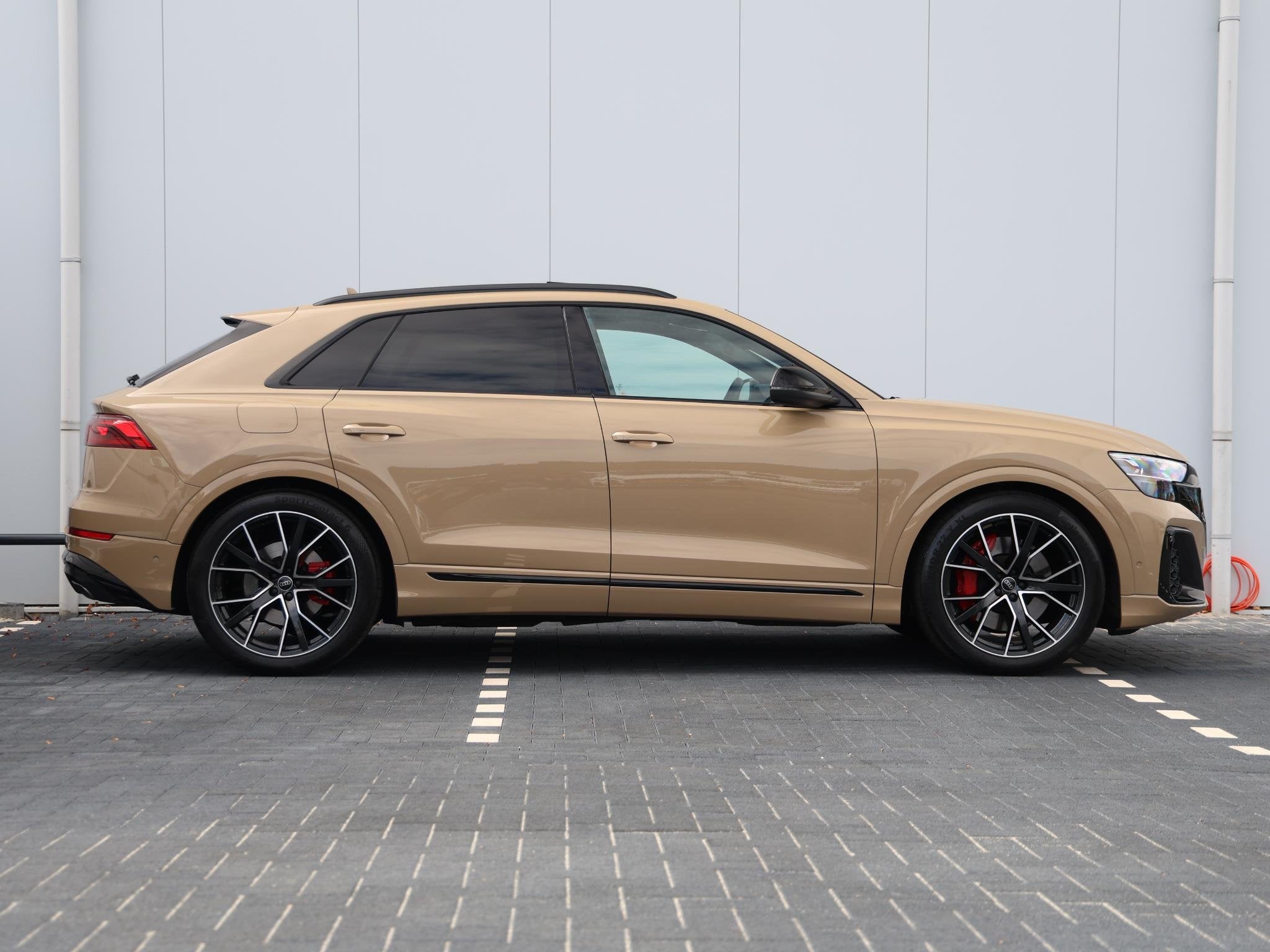 Audi Q8 60 TFSI e quattro S Competition 490 PK | Panoramadak, Auto's, Automaat, Gebruikt, 2995 cc, Q8