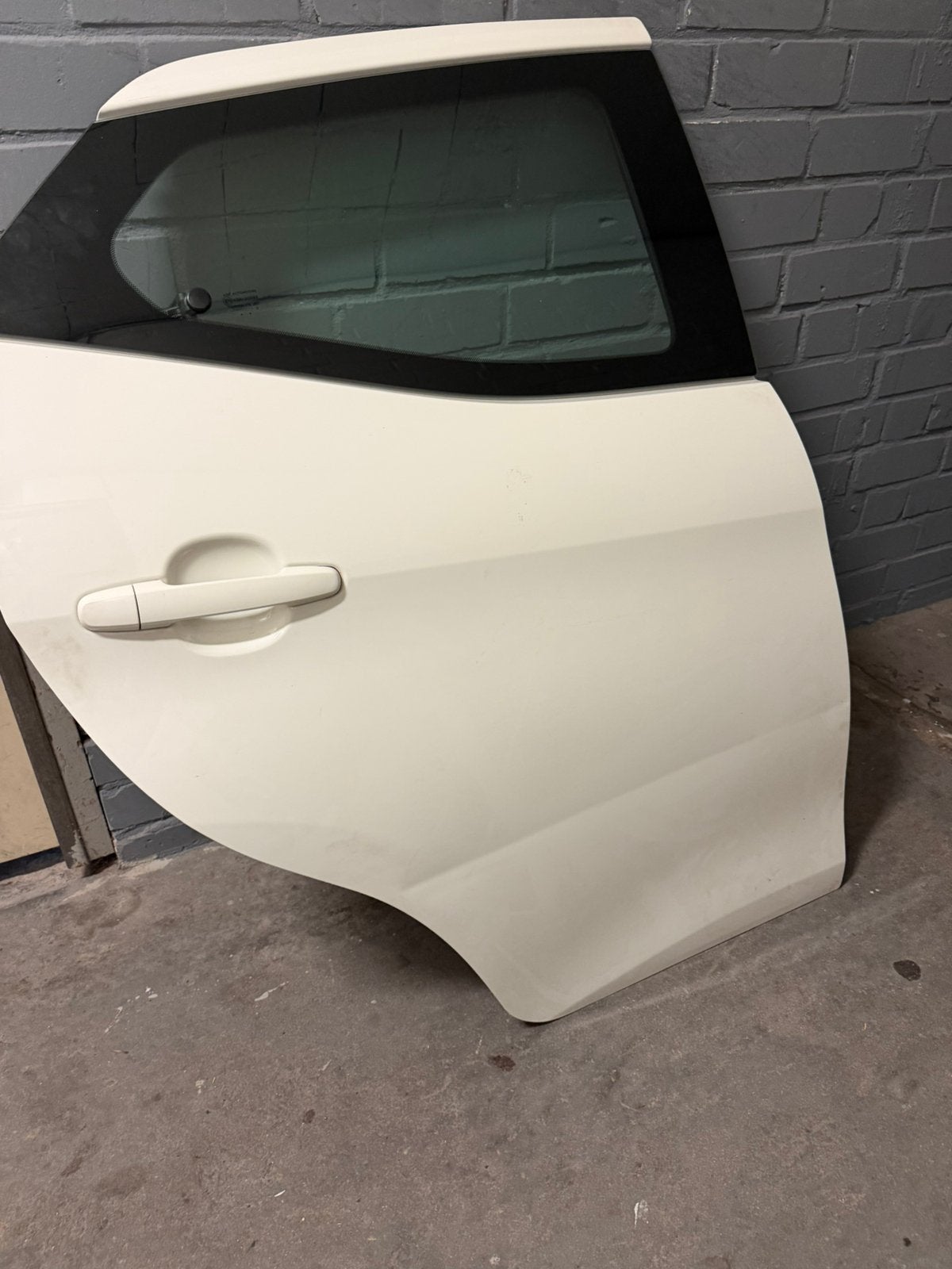 Toyota Aygo 2021 Achterdeur Rechts Wit, Gebruikt, Deur, Ophalen of Verzenden, Toyota