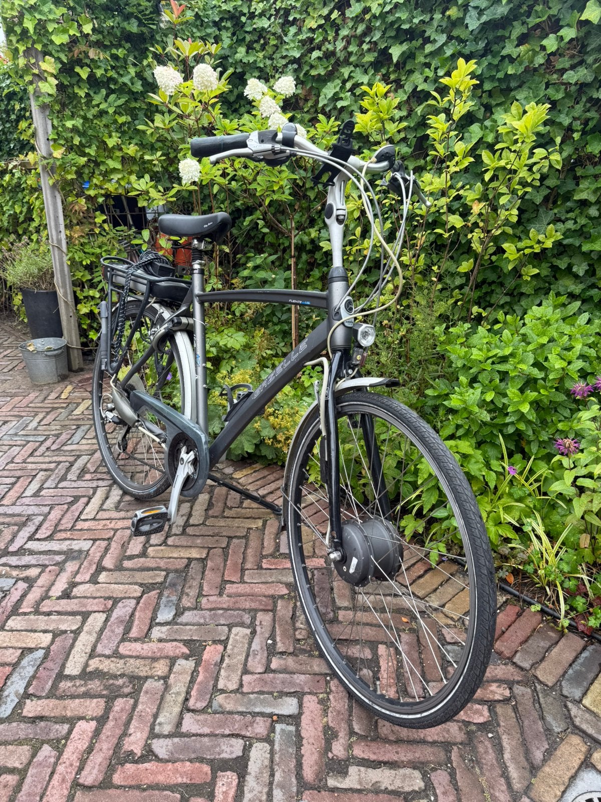 Gazelle Fuente Lite e-bike (accu overleden), Ophalen, Gebruikt, Velgrem, Versnellingen