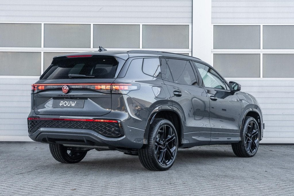 Volkswagen Tayron 1.5 eHybrid R-Line Edition | Panoramadak |, Auto's, Volkswagen, 12 maanden, Stof, 4 cilinders, Bedrijf