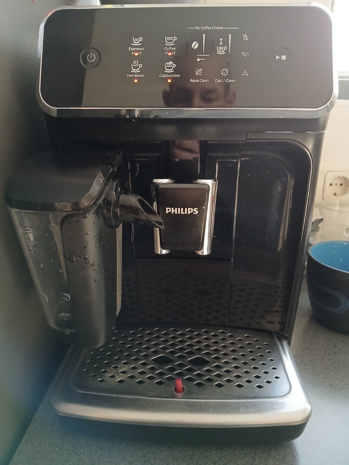 BIJNA gratis:  EP2231/40 Volautomatische espressomachine uit, Witgoed en Apparatuur, Ophalen, Espresso apparaat, Koffiebonen