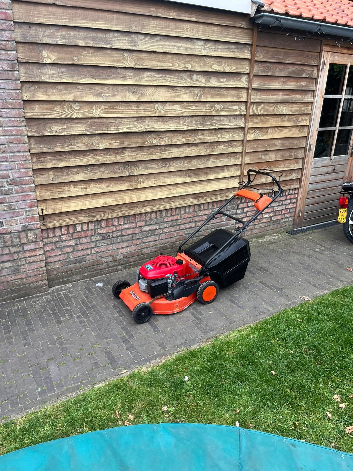 Bravo Grasmaaier met Honda GCV 160 5.5 Motor, Gebruikt, Ophalen of Verzenden, Opvangbak, Benzine-grasmaaier