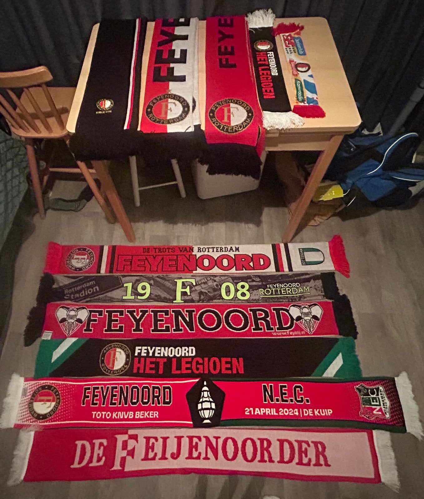 Feyenoord sjaals 11 stuks, ook los te koop!, Ophalen of Verzenden, Zo goed als nieuw, Feyenoord, Vaantje of Sjaal
