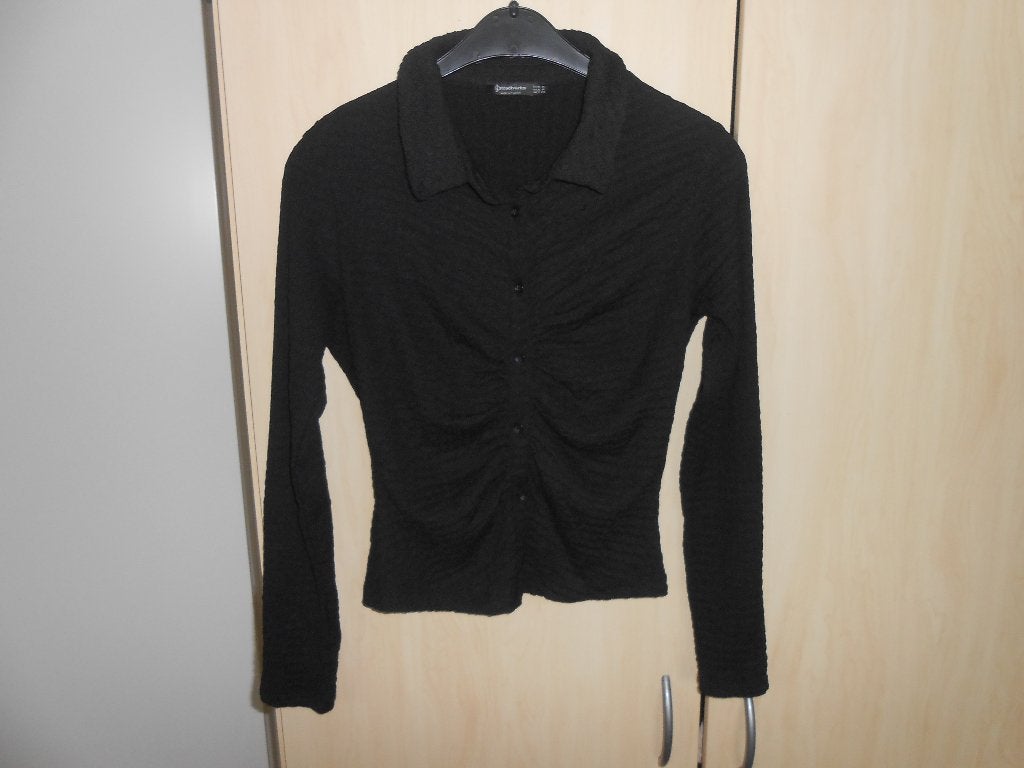 Mooie zwarte blouse maat M van Stradivarius, Kleding | Dames, Blouses en Tunieken, Maat 38/40 (M), Zwart, Ophalen of Verzenden