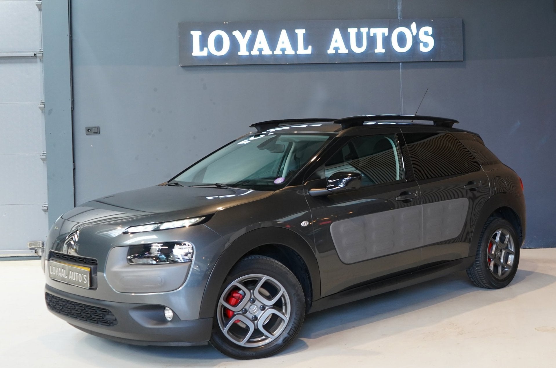 Citroen C4 Cactus 1.2 e-VTi Shine | 1E EIG | AUT | NAVI | AI, Auto's, Stof, 82 pk, 23 km/l, Origineel Nederlands