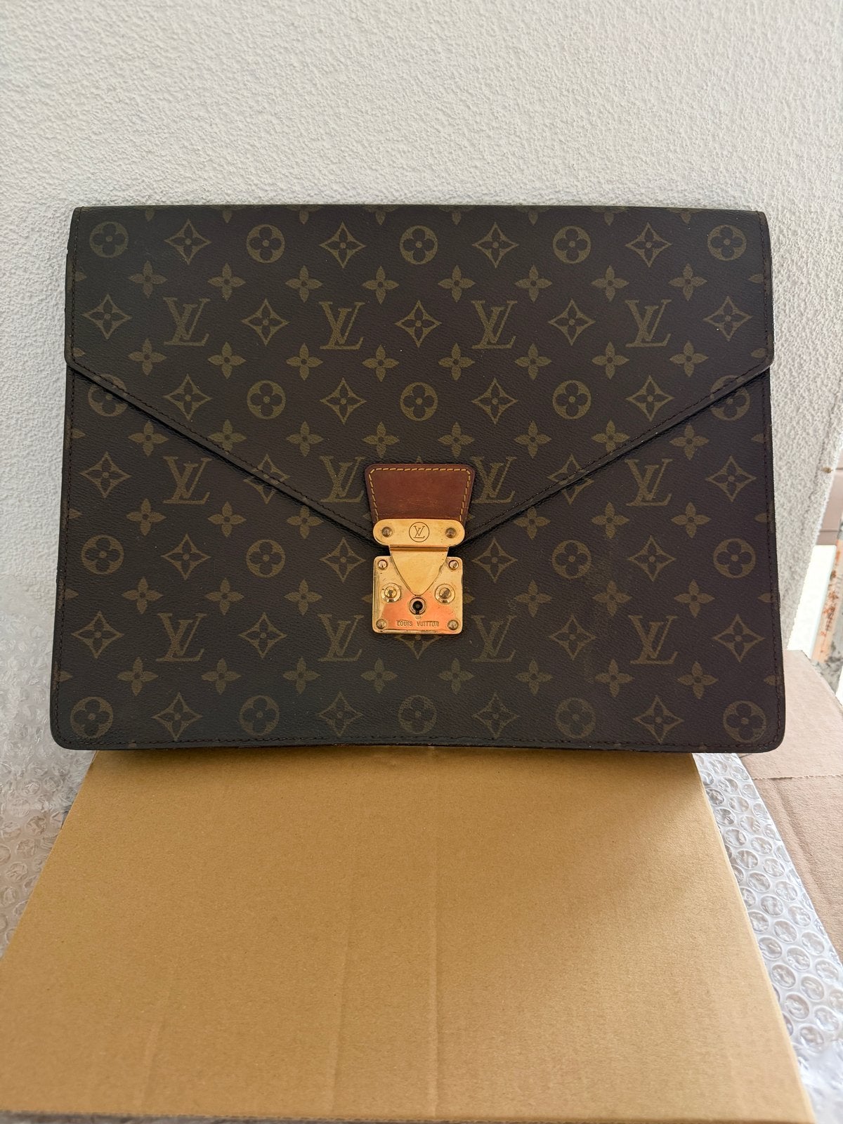 Louis Vuitton Pouch Tas - Authentiek en Stijlvol, Ophalen of Verzenden, Gebruikt, Bruin, Overige typen