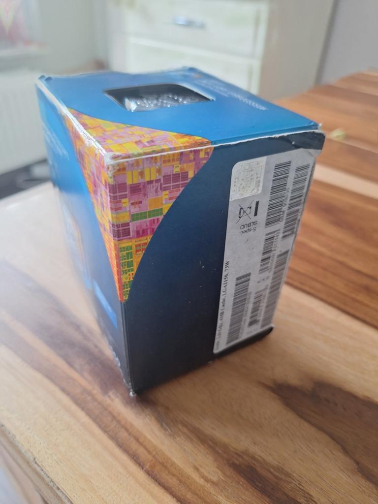 Intel Core i3-550 Processor LGA1156 - Nieuw in doos, Computers en Software, Processors, Intel Core i3-550, Nieuw, Ophalen of Verzenden