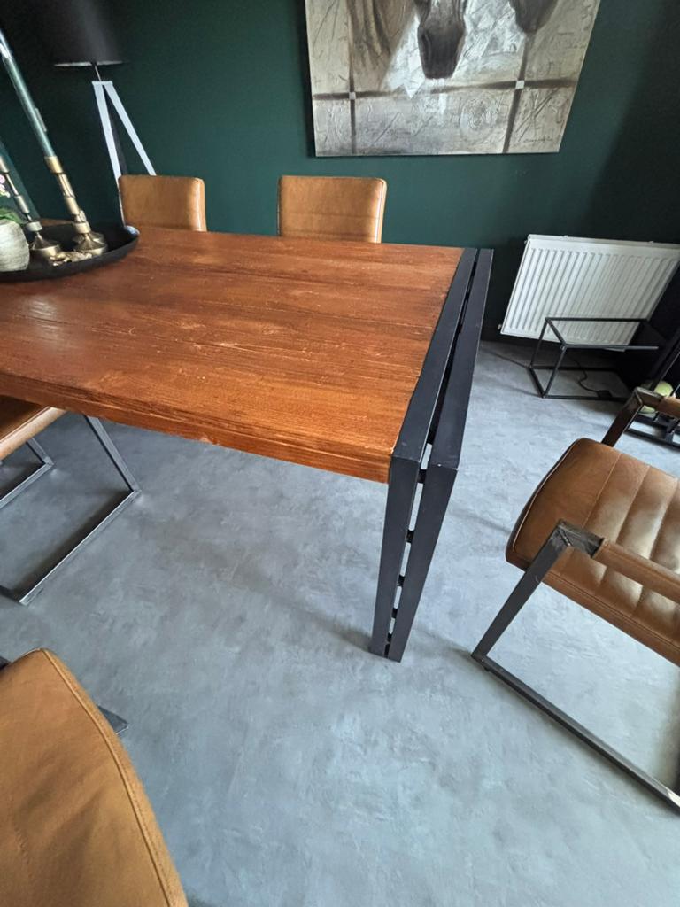 Massieve eettafel van teakhout, Huis en Inrichting, Tafels | Eettafels, Ophalen, Teakhout, 50 tot 100 cm, Zo goed als nieuw