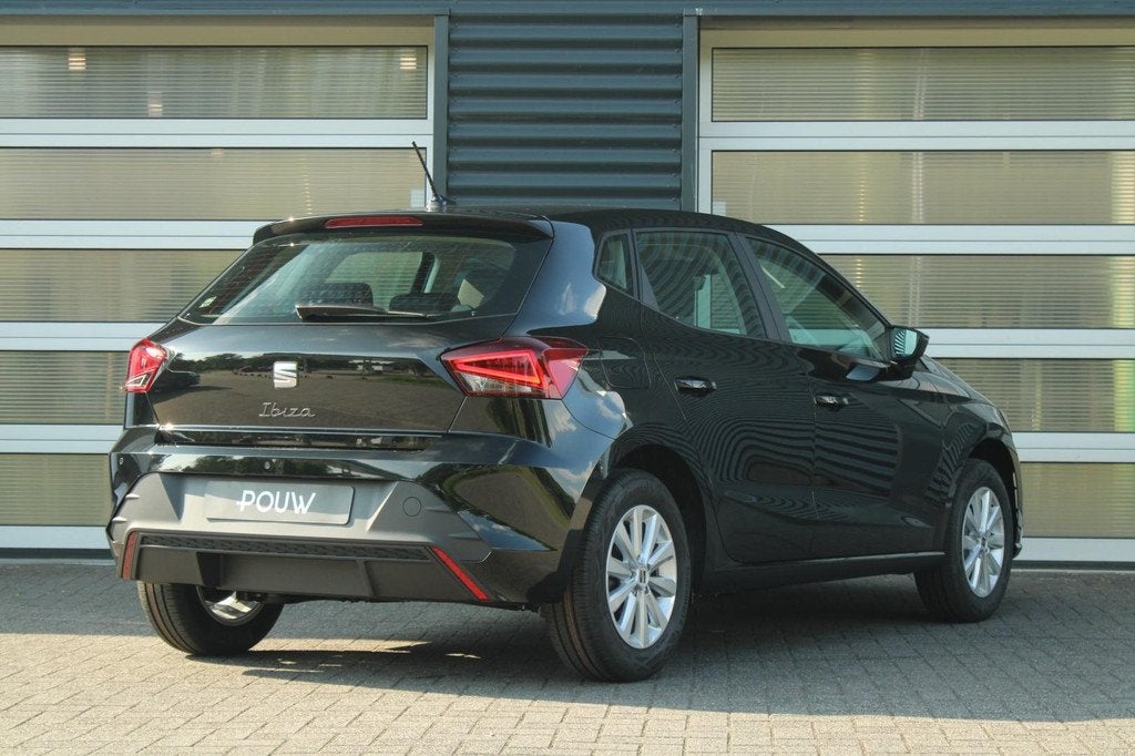SEAT Ibiza 1.0 EcoTSI 95pk Reference | 15" Velgen | Airco, Auto's, Seat, Voorwielaandrijving, 12 maanden, Stof, Bedrijf