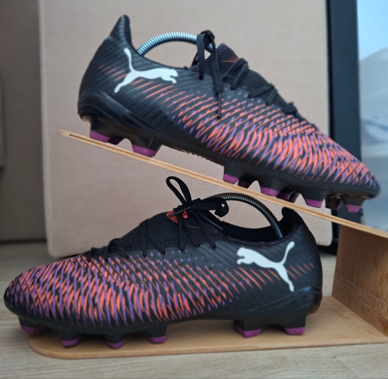 Puma voetbalschoenen maat 40, Sport en Fitness, Voetbal, Ophalen, Maat XS of kleiner, Schoenen, Zo goed als nieuw