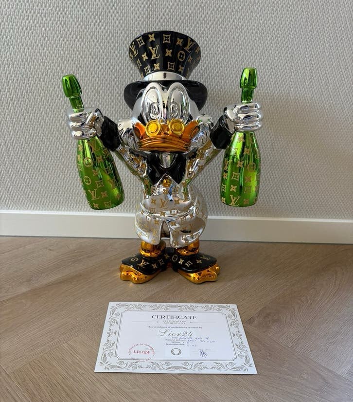 Dagobert Duck Champagne LV (42 cm) lior24, Ophalen of Verzenden