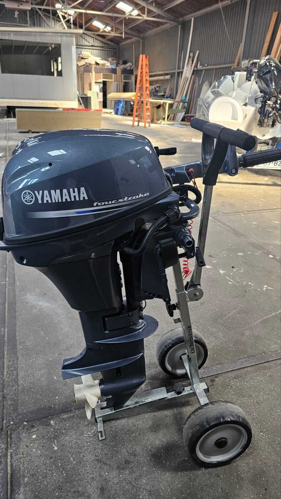 Yamaha 8 pk buitenboordmotor - Zo goed als nieuw, Watersport en Boten, 5 tot 10 pk, Viertaktmotor, Ophalen of Verzenden, Zo goed als nieuw