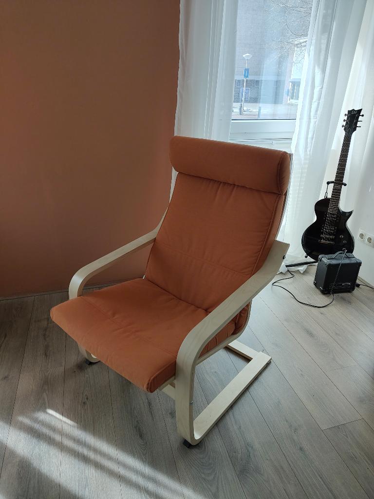 IKEA POÄNG Chair — Limited Edition Orange Cushion, Ophalen, 75 tot 100 cm, Zo goed als nieuw, 50 tot 75 cm