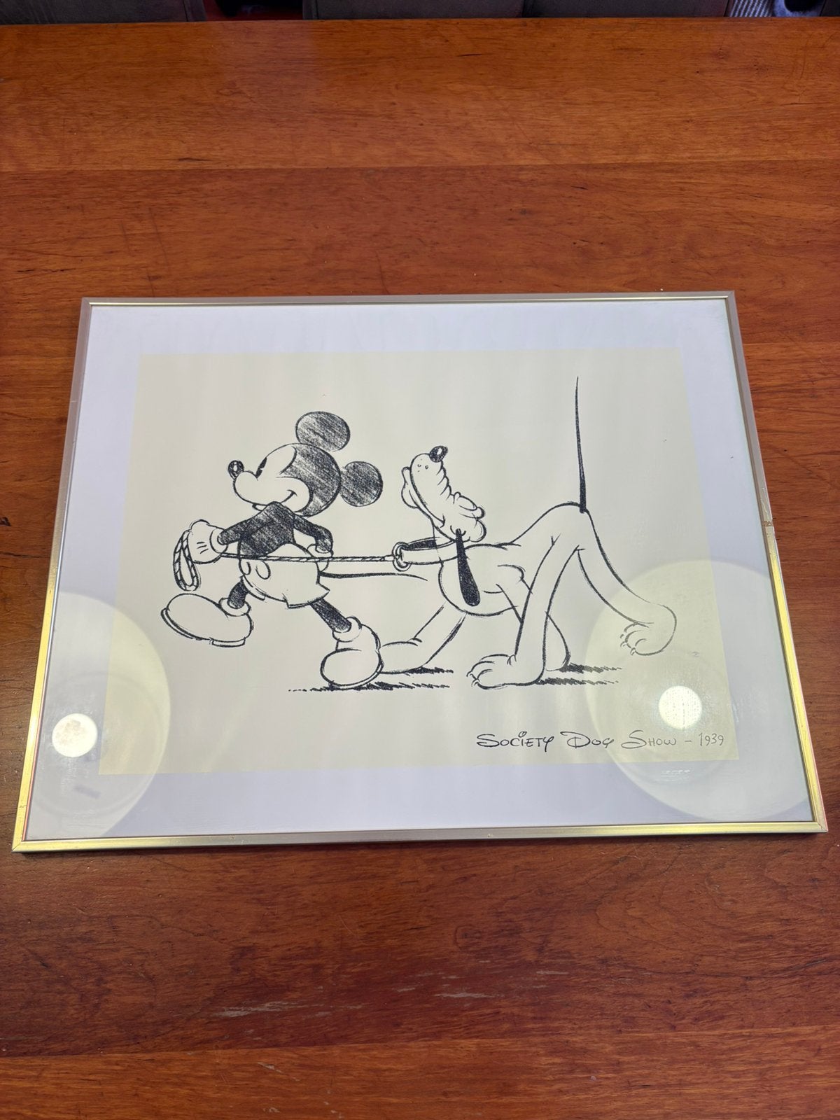 Vintage Disney zeefdruk Mickey Mouse en Pluto, Ophalen, Mickey Mouse, Zo goed als nieuw, Plaatje of Poster