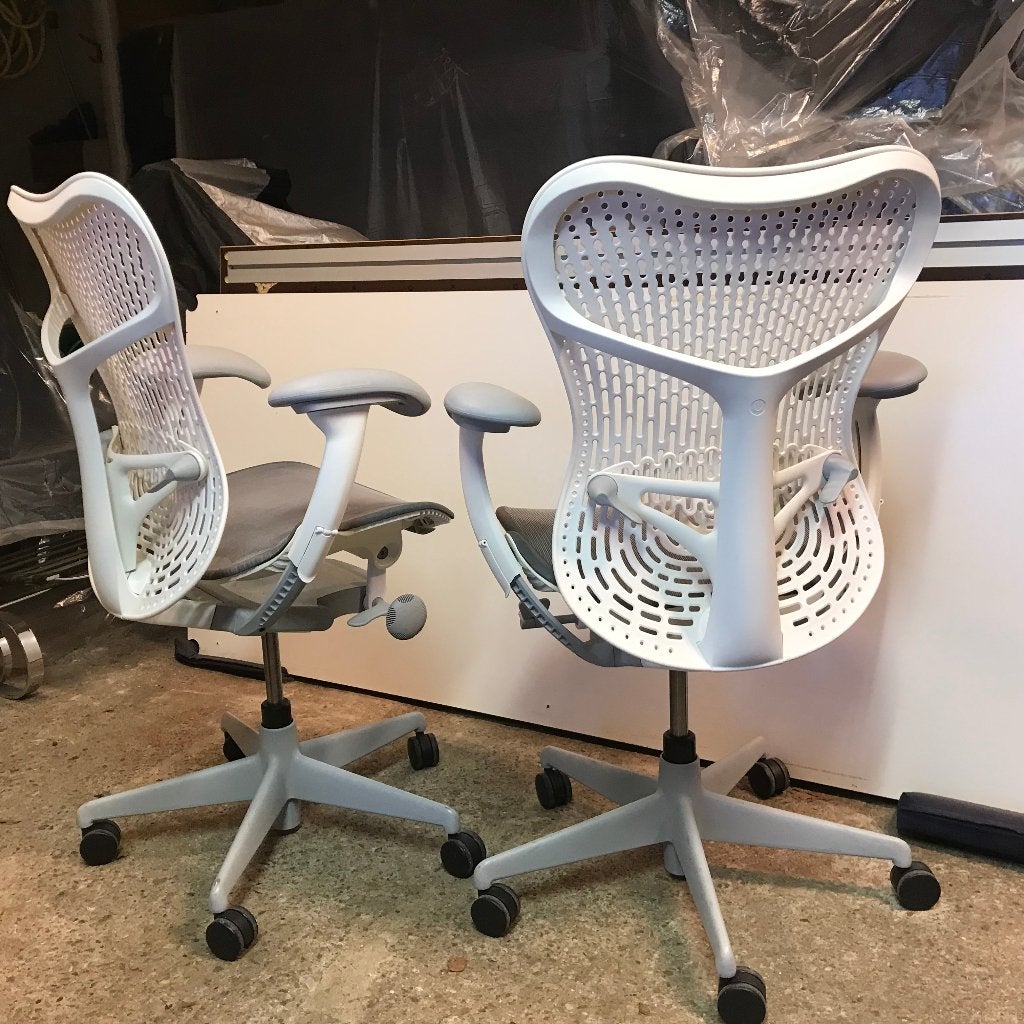 8 IZGS Bureaustoel Herman Miller Mirra 2 full options, Huis en Inrichting, Ophalen, N, N, Zwart